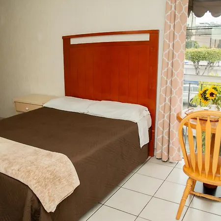 Hotel Colonial Tijuana